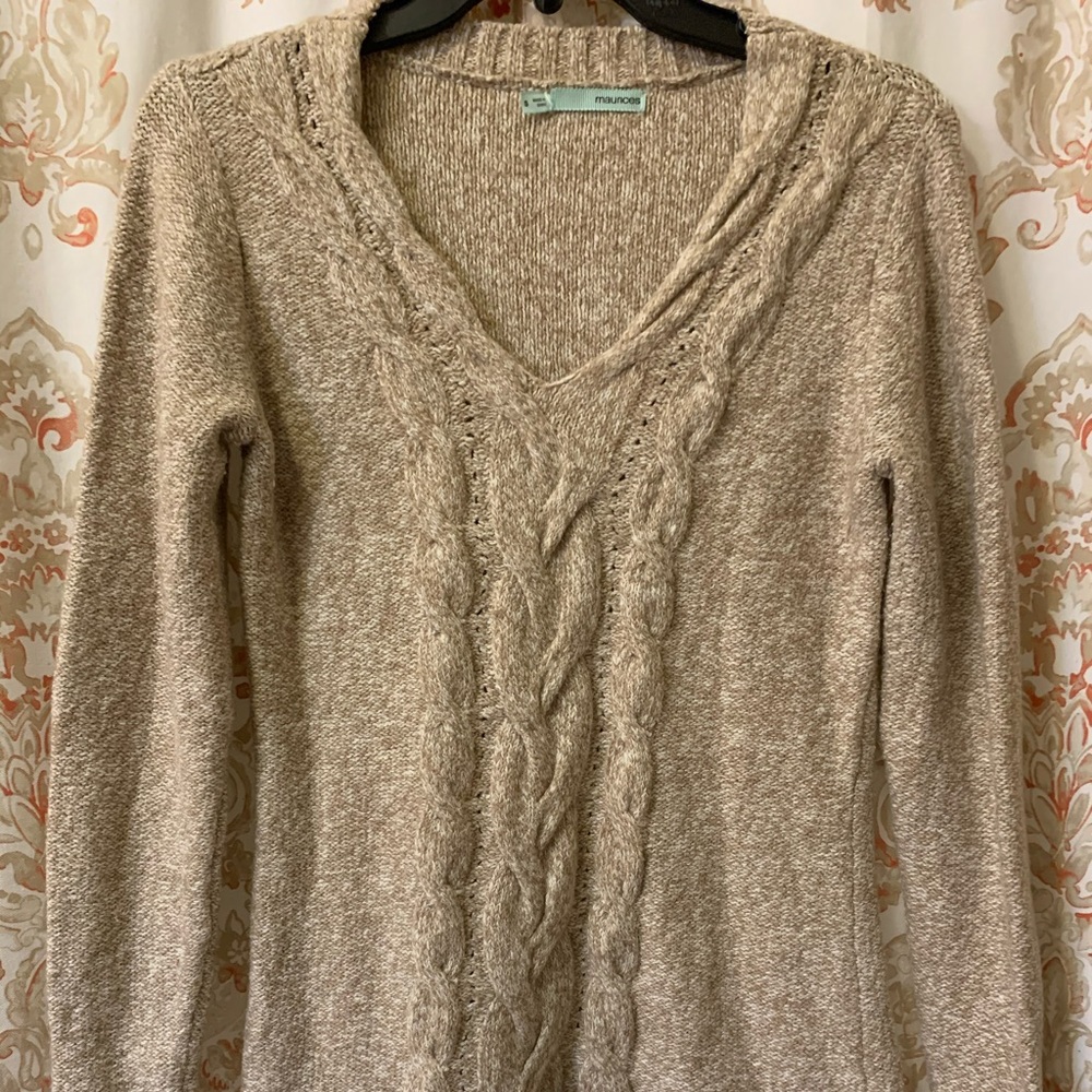 Women’s sweater